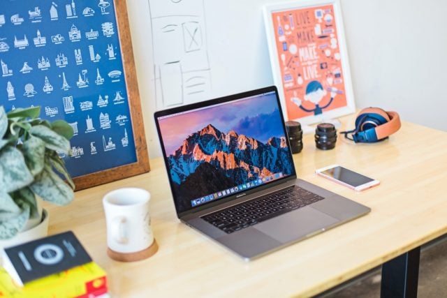 Home Office Essentials That Make You More Efficient